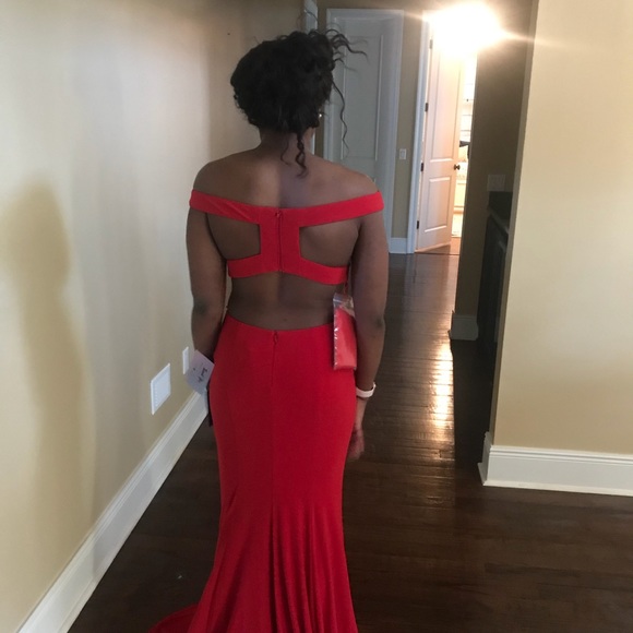 Dresses & Skirts - Formal dress
